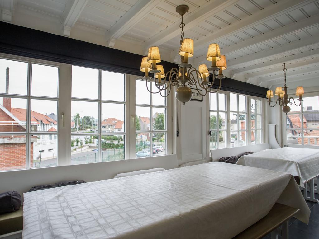 Beautiful Villa 200 Metres From The Sea Coxyde Extérieur photo